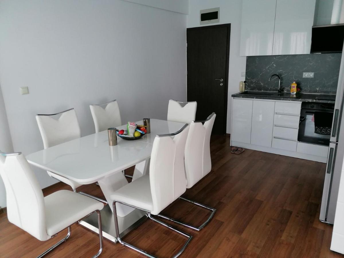 Sun Gates Byala Apartment Byala  Bagian luar foto